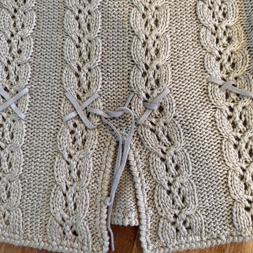 Vintage bell sleeve top - Picture 2 of 6